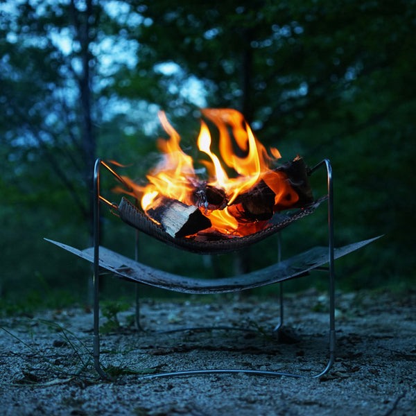 Fire pit with storage bag